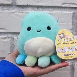 ZOBEY THE OCTOPUS 4.5 SQUISHMALLOW NWT